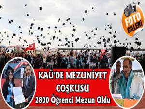 Kafkas Üniversitesi'nde Mezuniyet Coşkusu