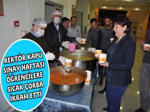 Kafkas Üniversitesinden Öğrencilere Sıcak Çorba İkramı