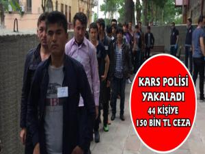 Kars'ta 44 Kaçak Göçmen Yakalandı 150 Bin TL Para Cezası