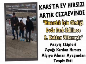 Kars'ta İkinci Kattan Atlayan Hırsız Yakalandı