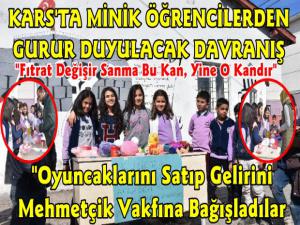 Kars'ta Oyuncaklarını Satan Çocuklar, Gelirini Mehmetçik Vakfına Bağışladılar