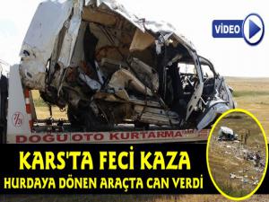 Kars'ta Feci Kaza Hurdaya Dönen Araçta Can Verdi