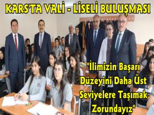 Kars Valisi Türker Öksüz Cumhuriyet Anadolu Lisesini Ziyaret Etti