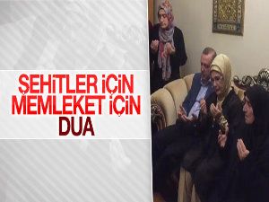 Cumhurbaşkanı Erdoğan, şehit evinde Kuran-ı Kerim Okudu