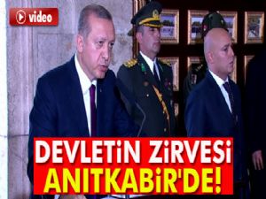 Devletin Zirvesi Anıtkabir'de