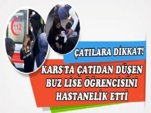 Kars'ta Maça Giden Lise Öğrencisinin Başına Buz Düştü