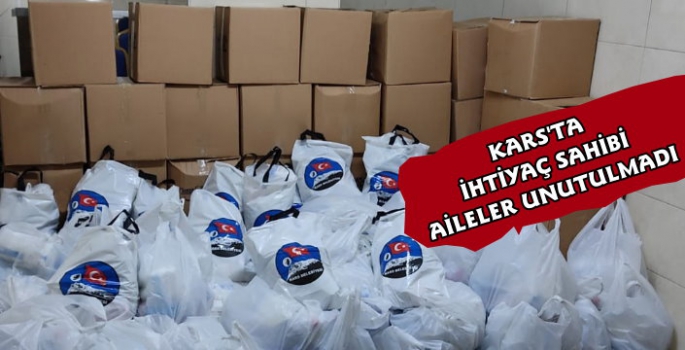 Kars Belediyesi'nden 250 Aileye Gıda Yardımı