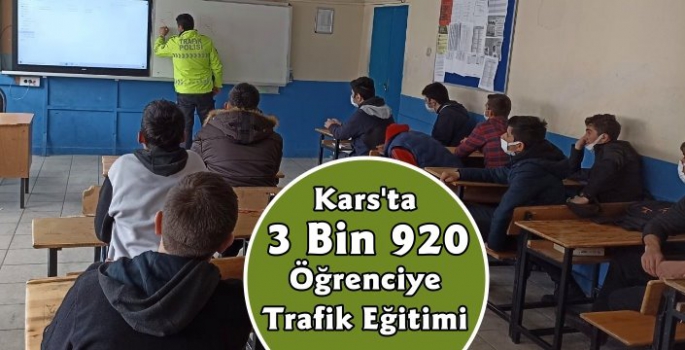 Kars'ta Polis Ekipleri Öğrencileri Bilgilendiriyor