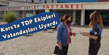 Kars'ta Polis Ekiplerinden Bilgilendirme Çalışması