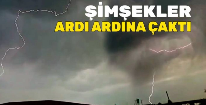 Kars'ta Sağanak Yağış ve Şimşek Geceye Damga Vurdu