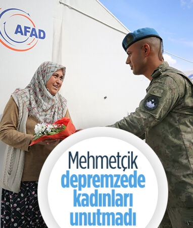 Mehmetçik, 8 Mart'ta kadınları unutmadı