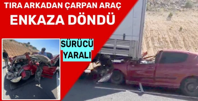 Sarıkamış'ta Trafik Kazası: Otomobil Enkaz Haline Gelirken, Sürücü Yaralandı